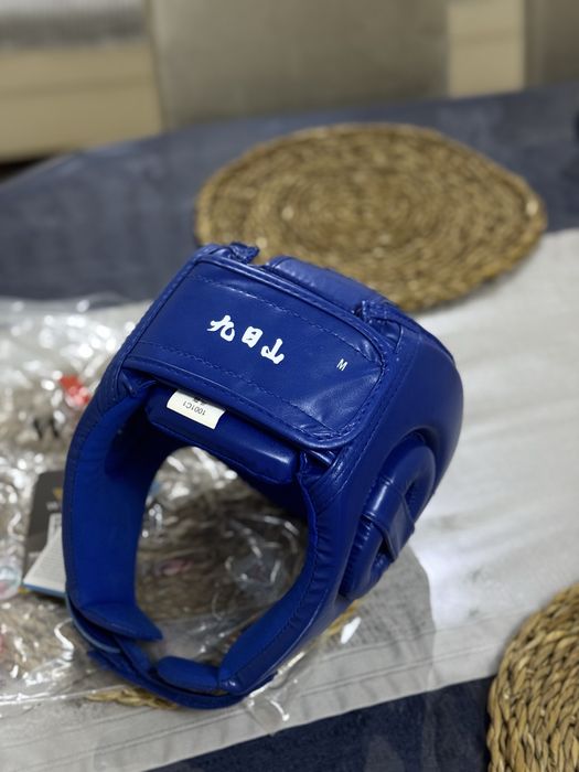 Продаеться оригинал шлем весинг