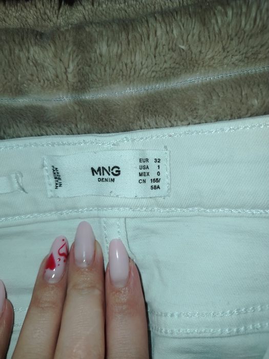 Vand blugi elastici