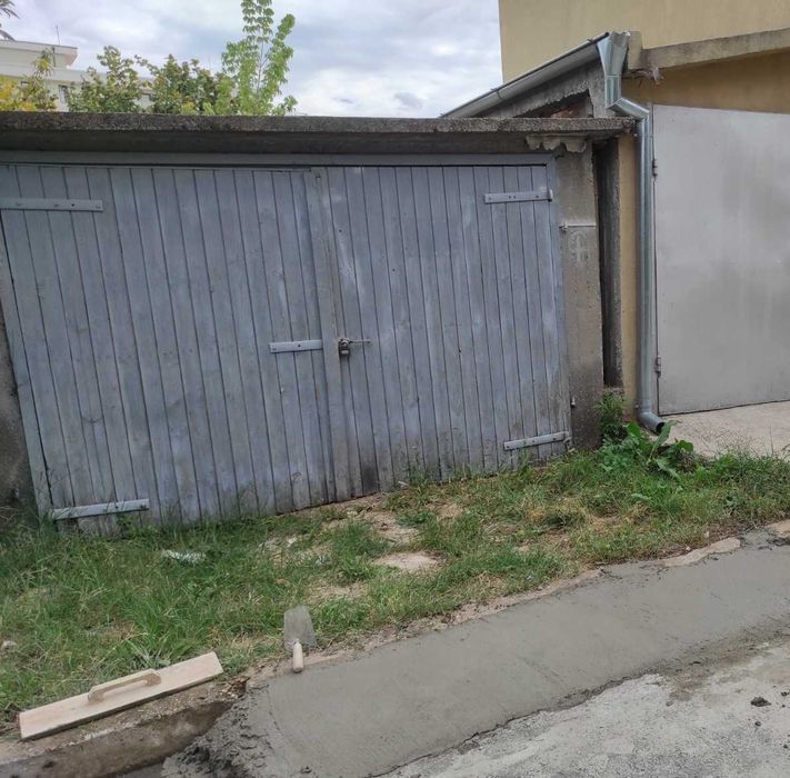 Дава се под наем Гараж / Паркомясто в Разград, Житница - 15 кв.м за 45.9 € - Снимка #1