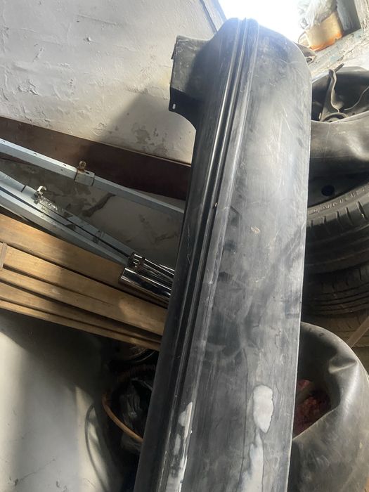 Продам бампер Камри 20