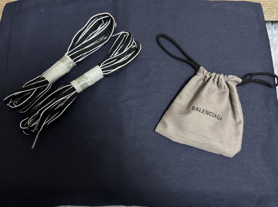 Balenciaga track led