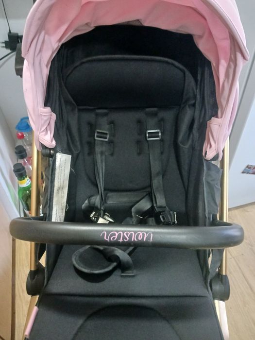 Бебешка розова количка