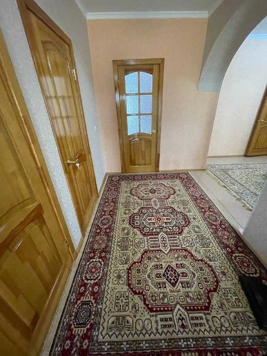 Продам 2-х этажный дом, район Келешек.