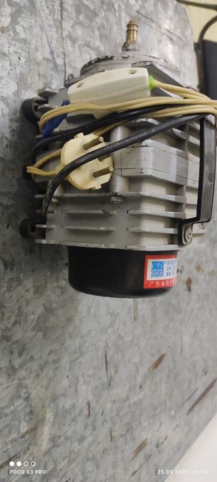 Компрессор для больших аквариумов