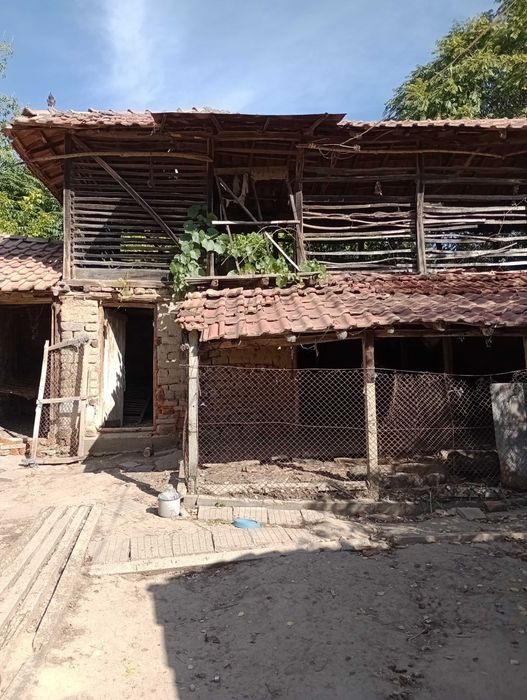 Продава се Къща в с. Стежерово, Област Плевен - 140 кв.м за 73 €/кв.м - Снимка #11