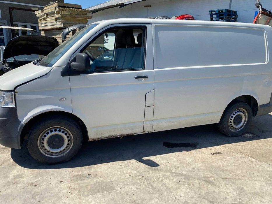 Piese VW TRANSPORTER T5  1.9 din 2009 - brs