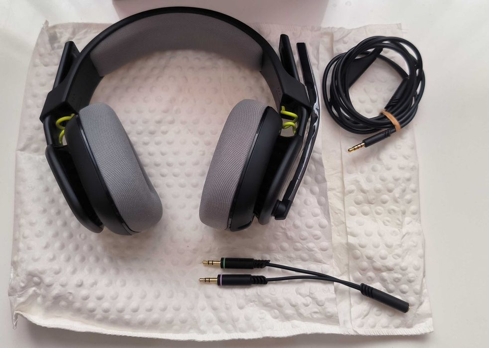 Casti gaming cu fir Logitech A10, Multiplatforma, Microfon, Negru