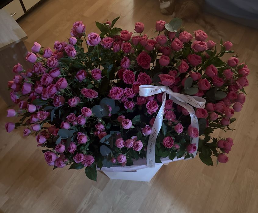 Цветы Астана 15к кустовые роз