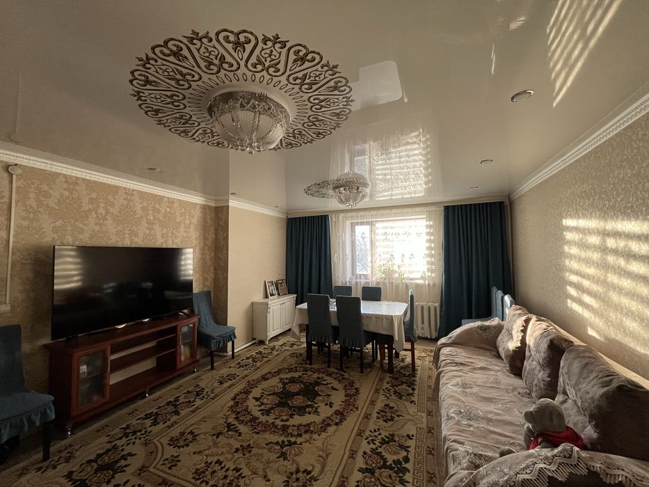 Продается отдельный дом в хорошем районе