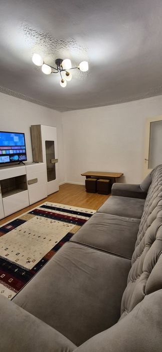 Închiriez apartament 2 camere,decomandat , Inel 2, scoala 39 – Mobilat și utilat, curat și spațios