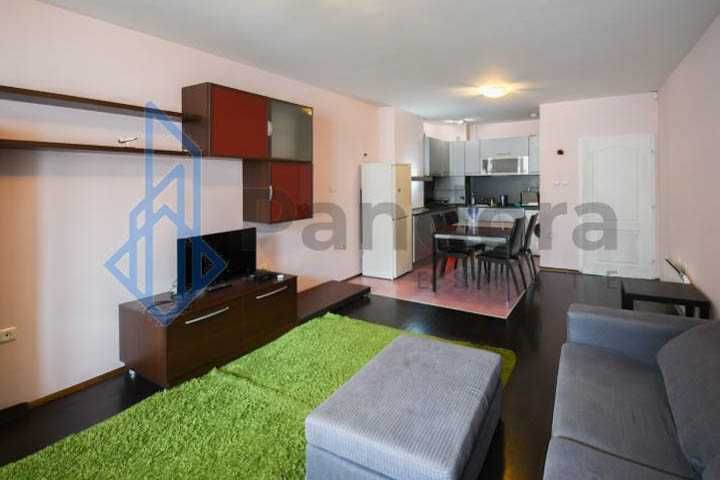 Тристаен апартамент под наем  в кв. Студентски град