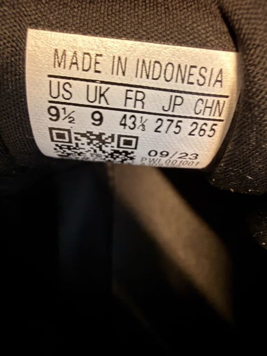 Кроссовски Adidas original