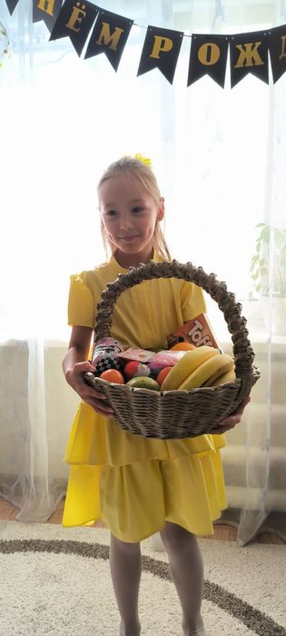 Платье на девочку 6-7 лет