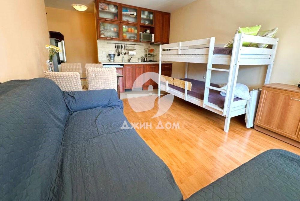 Продава се Едностаен апартамент в к.к. Слънчев бряг - 46 кв.м за 979 €/кв.м - Снимка #2