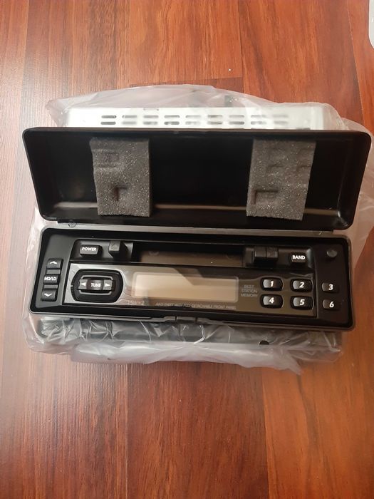 Alarma  pentru auto,  Radiocasetofon model TCC-2511 by LG, ptr. Dacia