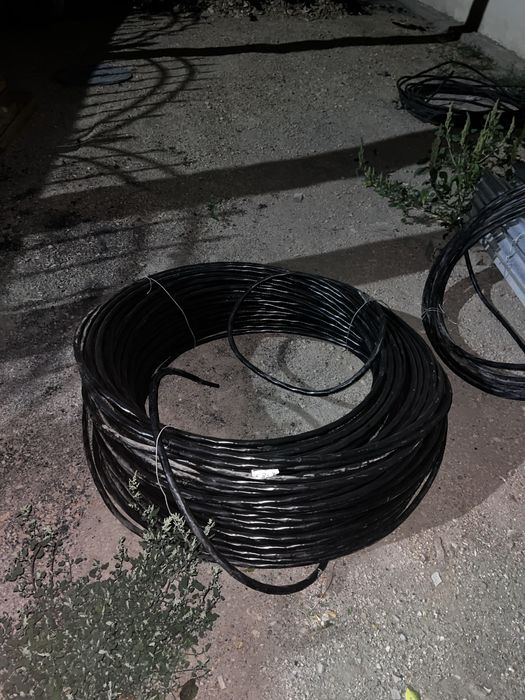 Продам кабель 300 метр
