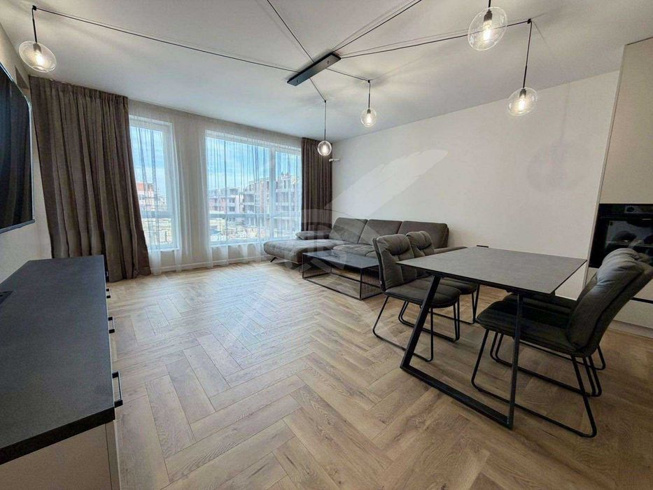 Продава се Двустаен апартамент в Пловдив, Остромила - 85 кв.м за 921 €/кв.м - Снимка #3