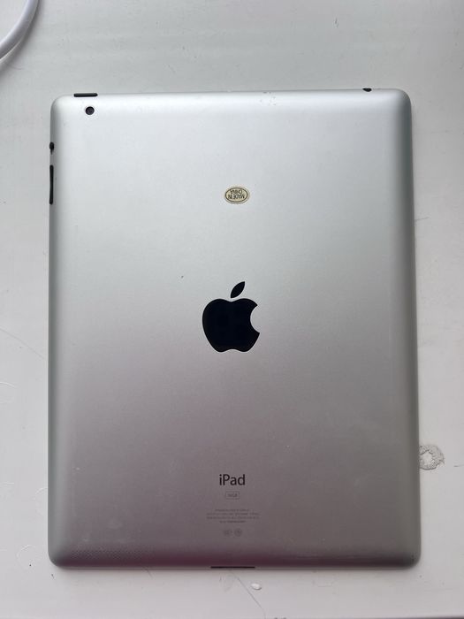 Срочно продам iPad