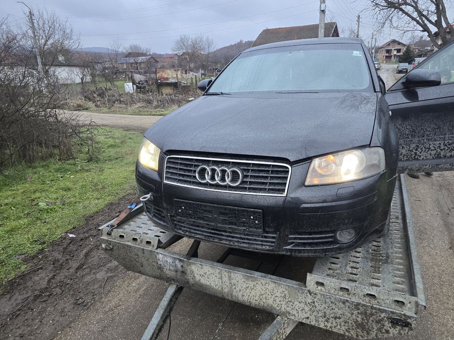 AUDI a3  На чсти 2.0  дизел