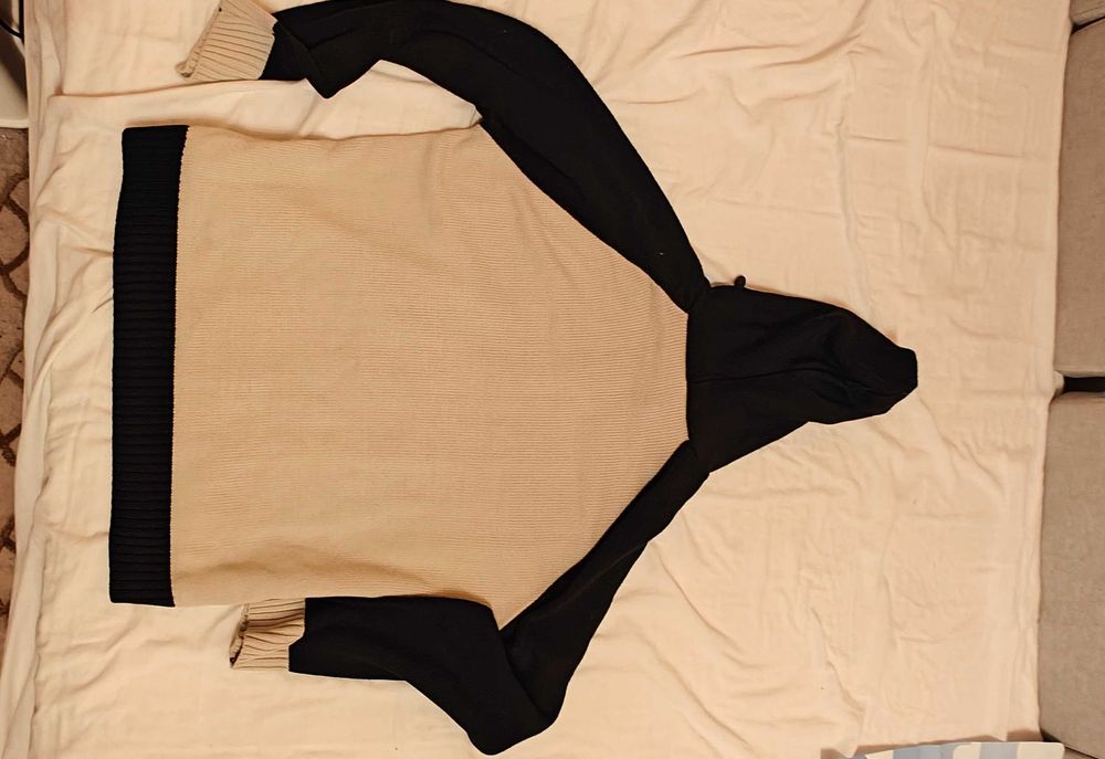 Pantaloni NOI de in de la Mango pt barbati + o bluza de iarna