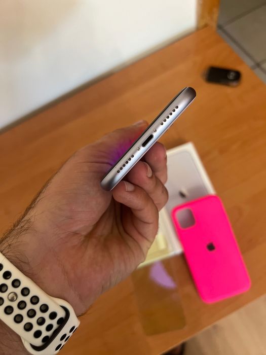 iPhone 11 ПЕРФЕКТЕН 128GB