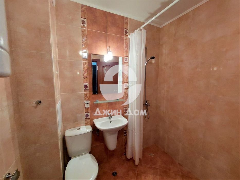 Просторни обзаведени двустайни апартаменти в к-с Хепи, Слънчев бряг