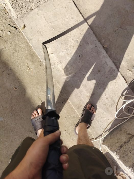 Pichoq va xanjar qilich