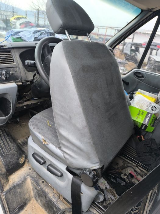 Шофьорска седалка Ford Transit 2006г.