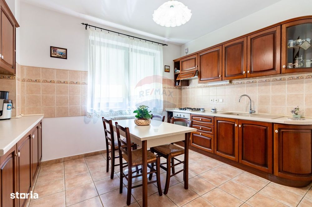 Casă / Vilă de vânzare cu 5 camere in Corbeanca/Tamasi, zona premium