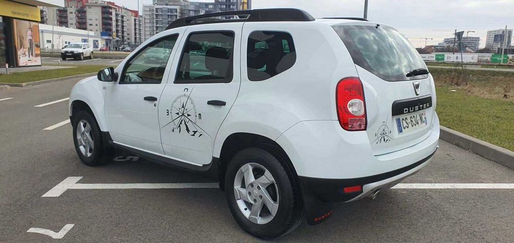 DACIA DUSTER 4X4 off-road  an 2013 mot 1.5 dci 110 cp euro 5