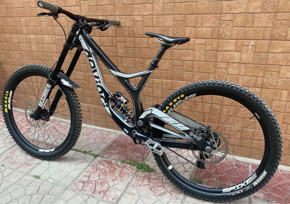 Devinci Wilson Carbon 27,5