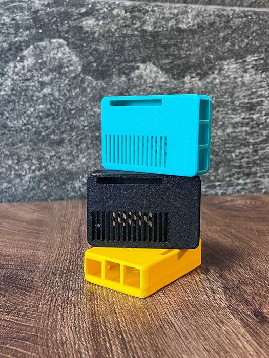 Кутия за raspberry pi 5 - 3бр. различни цветове комплект