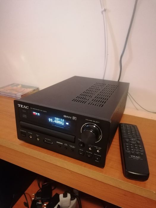 TEAC. amplituner, sistem audio