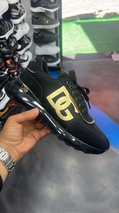 Adidasi bărbați noi