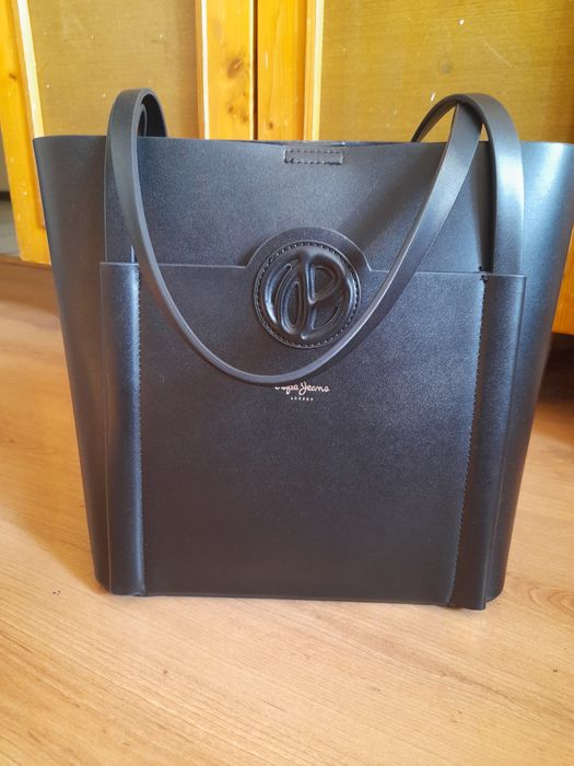 Дамска чанта -pepe jeans