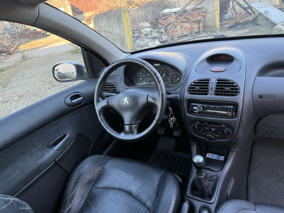 PEUGEOT 206 2001 — imagine 4