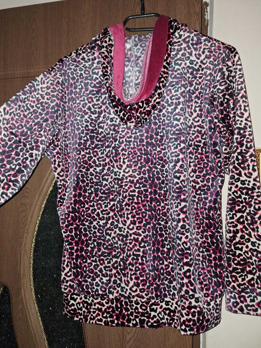 hanorac animal/print ,bust 100 cm