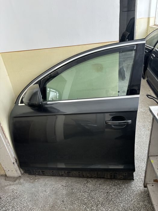 Audi Q7 4l врати