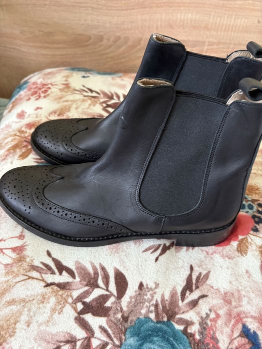 Ghete piele naturală mărimea 39