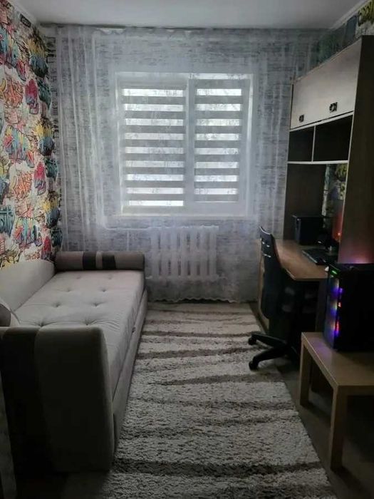 Продам 3ком квартиру район Уют