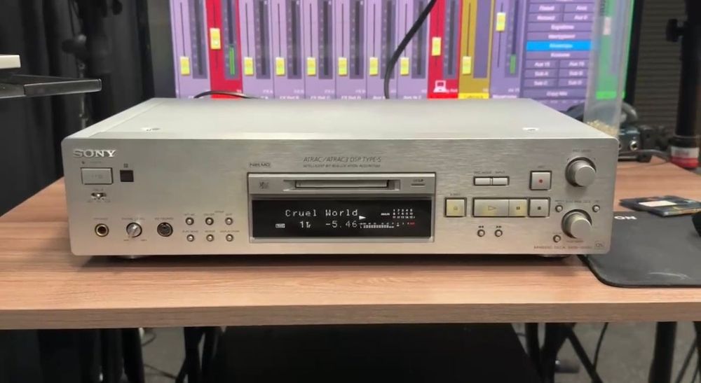 Мини дисковая дека Sony MDS-JB980