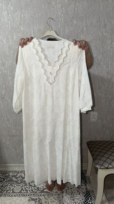 Платья на той, одевались только один раз