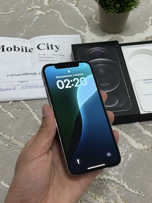 iPhone 12 Pro 256Gb в Идеальном состоянии