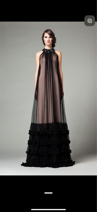 Вечернее длинное платье Gizia