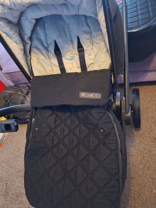 Venicci Tinum carut 2in1 ca si nou