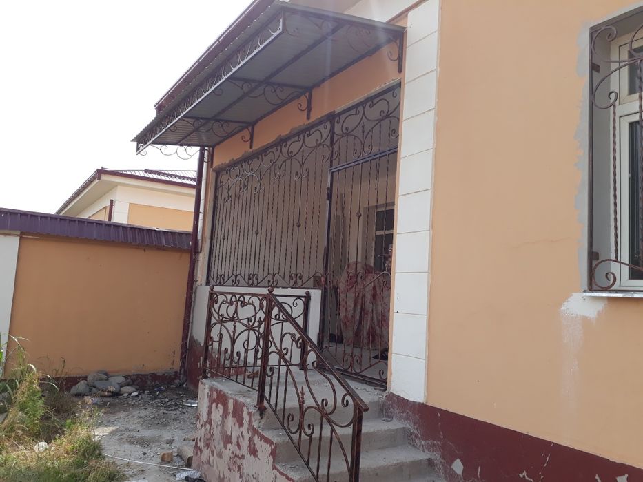 Изготавливаем и устанавливаем решётки на окна , ограждения и навесы