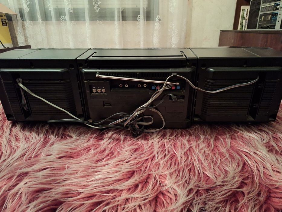 Радиокасетофон SANYO