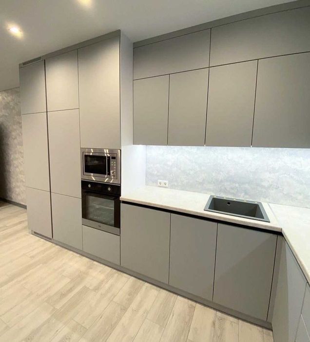 Кухоная     мебель