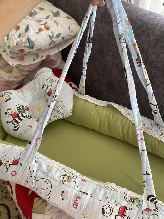 Кокон для малышей в отличном состоянии