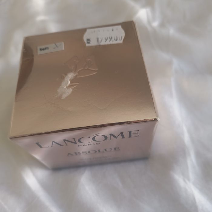 Vând cremă Lacome Paris Absolute noi la cutie